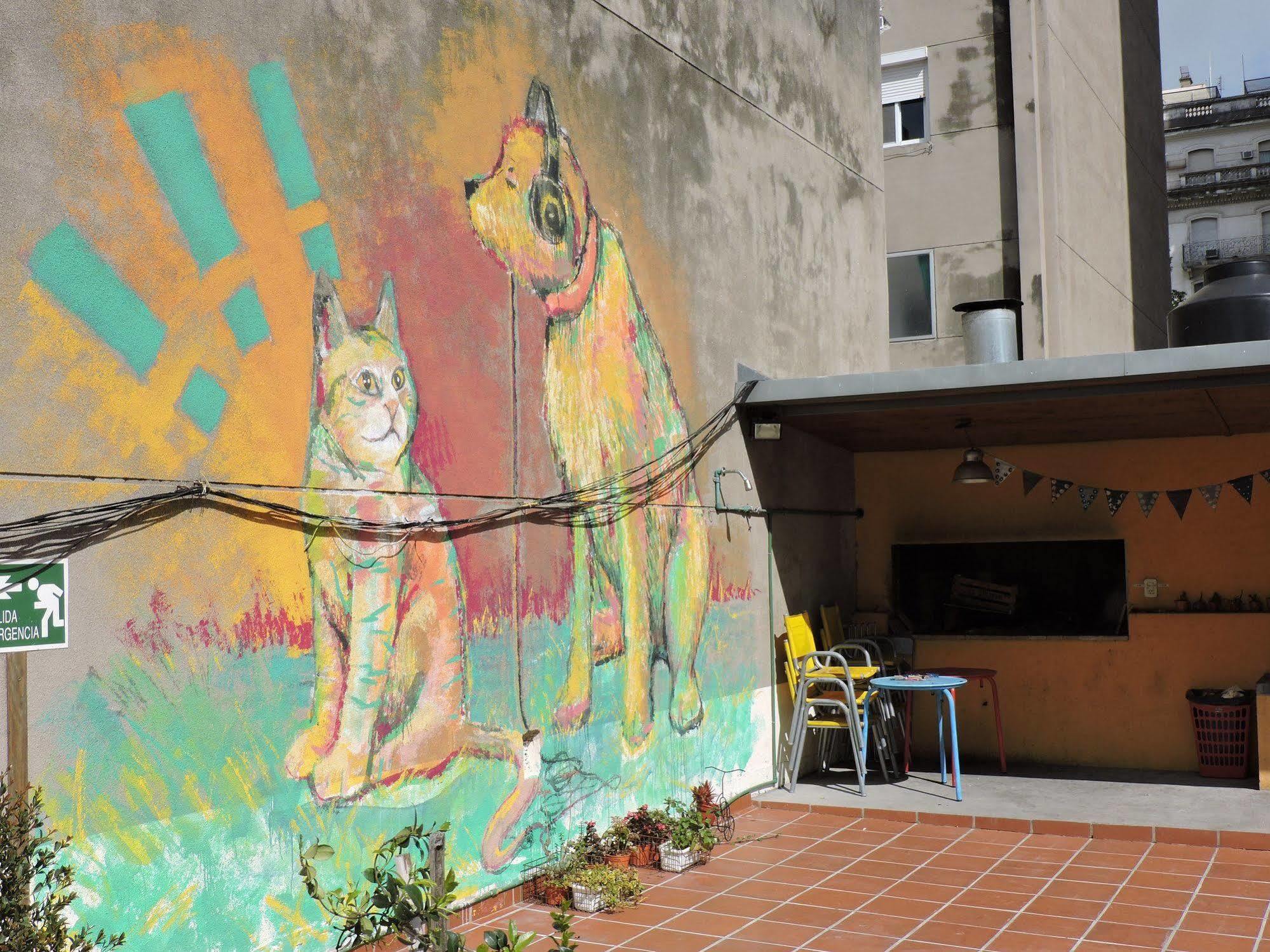 Bonarda Bon Hostel Rosario Exterior photo